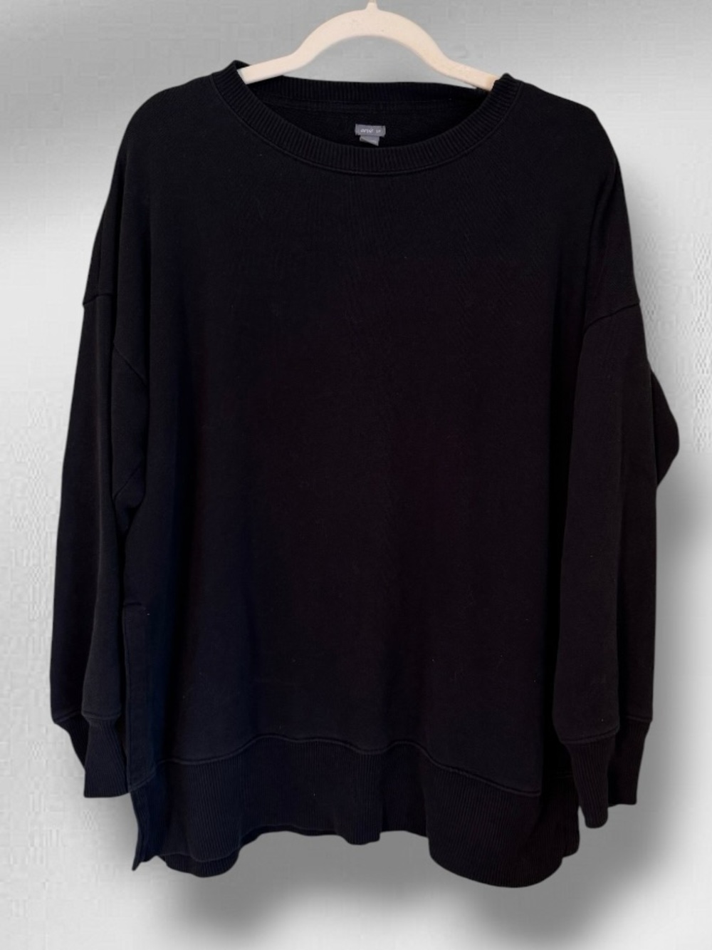 Aerie Black Crewneck Oversized Women's Sweatshirt Cozy Fall Winter Small